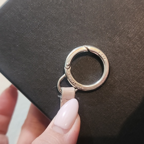 Ysl cardholder keychain..pre loved - Picture 4 of 11